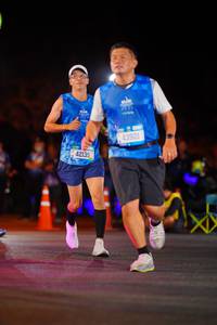 BIB: 42135, 43921
                            <button type="button" onclick="openModal(21571324)" class="btn btn-primary btn-sm float-right btn-popup" data-toggle="modal" data-target=".modal-high-quality">
                        <i class="fas fa-shopping-cart"></i> Add to Cart
                    </button>
                                            <button type="button" onclick="isThisMe(21571324, true)" class="btn btn-success btn-sm float-right btn-popup btn-isme hidden" data-toggle="tooltip" data-placement="bottom" title="นี่คือรูปของคุณใช่ไหม คลิกที่นี่เพื่อเอาเข้าอัลบั้ม">
                        <i class="fas fa-plus"></i> Add to album
                    </button>
                    <button type="button" onclick="isThisMe(21571324, false)" class="btn btn-warning btn-sm float-right btn-popup btn-isnotme hidden">
                        <i class="fas fa-ban"></i> Remove from album
                    </button>